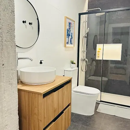 Alhondiga Center 105m By Sleep In