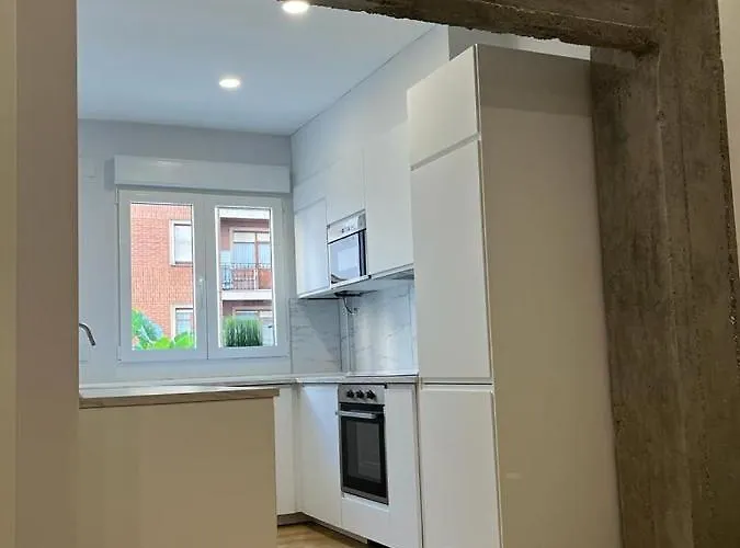 דירה Guggenheim Center 115m 3 Hab 2 Banos בילבאו